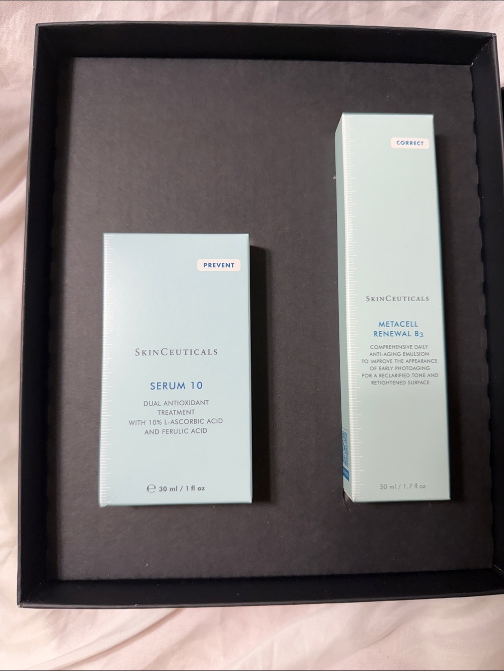 SkinCeuticals Introductory Routine Set - Black & Gold - Picture 3 of 3
